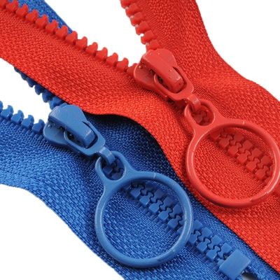 #5 Ferroviário de resina com dentes coloridos para roupas em rosa