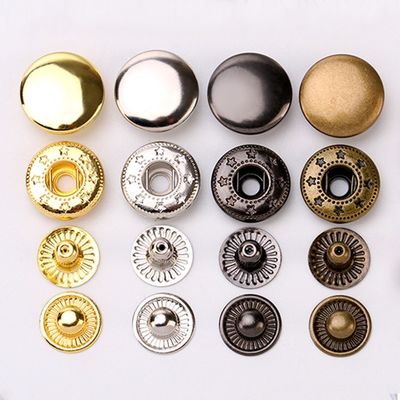 Cobre de liga de zinco pressão de metal botão de estribo Prong Snap Botão de fixação para vestuário