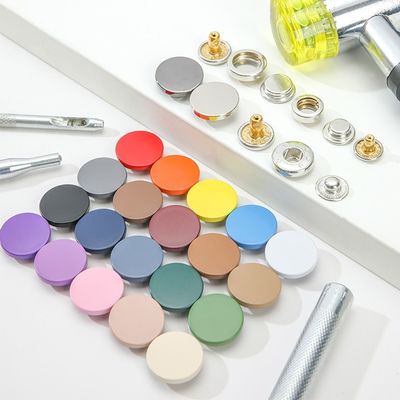Acessórios decorativos Pressão redonda de liga de zinco Custom botões Snap Metal para roupas