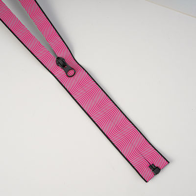 Fábrica por atacado Custom 3# 5# 7# fecho impermeável de nylon Auto Lock Vários tipos de fecho de nylon para sacos de roupa