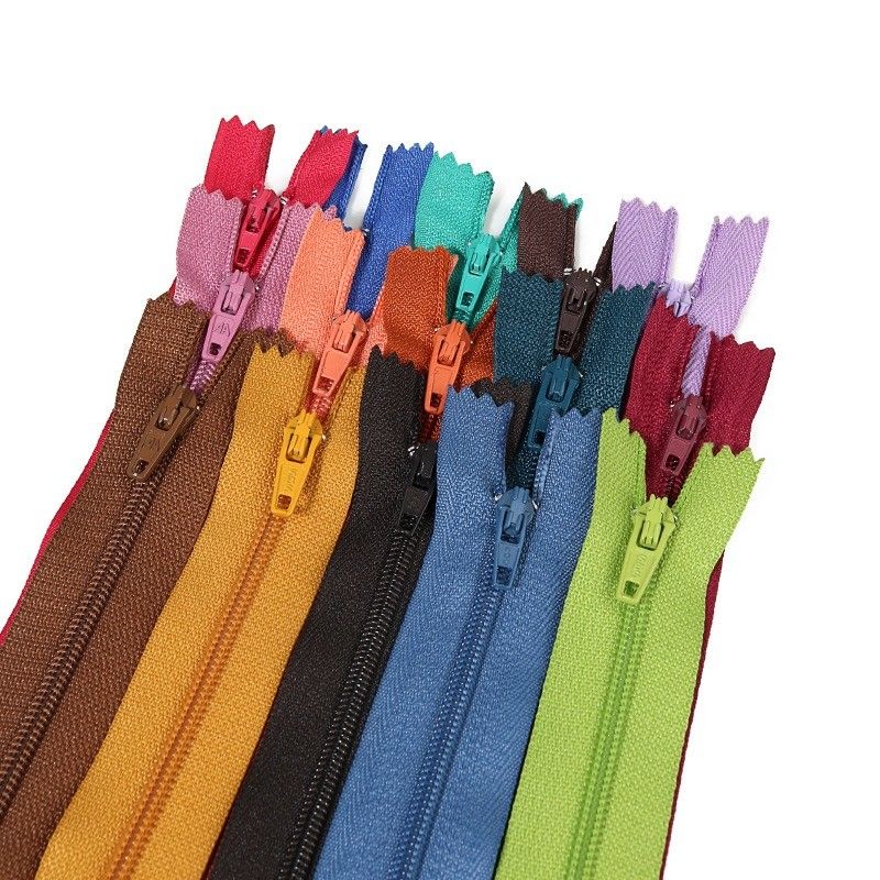 Zipper 25 Color 3# Nylon Zipper Custom Zipper para acessórios de costura de vestuário