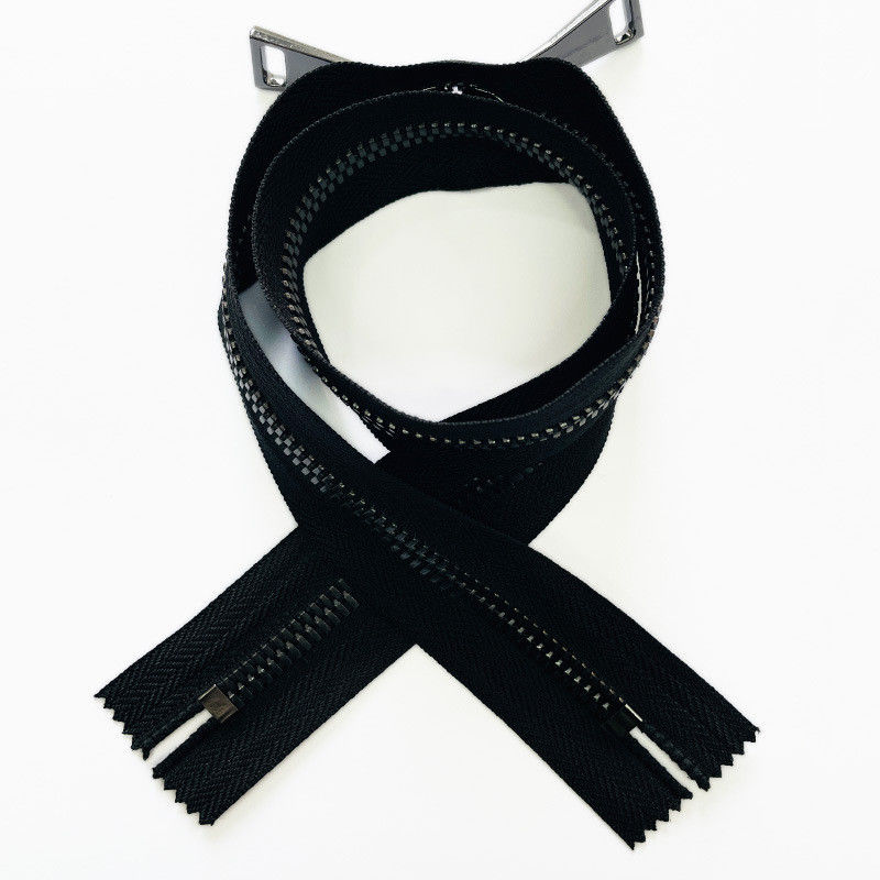 Acessórios de costura Open End Two Way Tipo 3# 5# 8# Custom Tape Color Pull Brass Zipper for Cloth